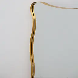 Streamlined Curved Floor Mirror – Gold Frame Detail 3